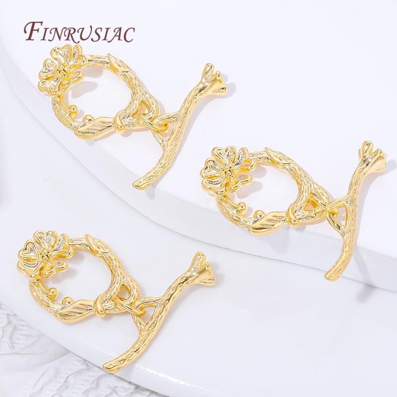 18K Gold Plated Flower Branch  - Vintage Necklace review and price
