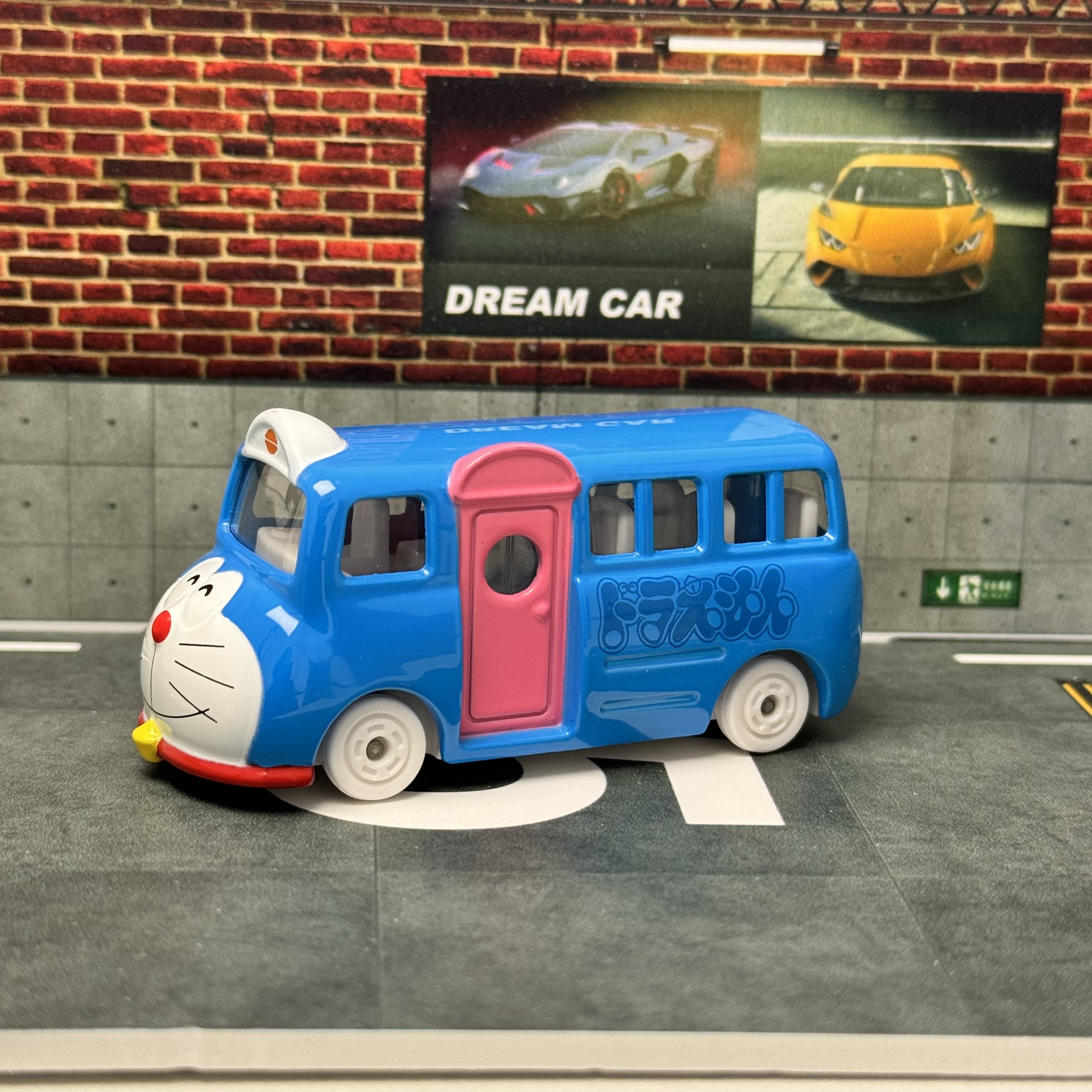 TOMY TOMICA Dream  Alloy Car N - Vintage Collectible Cars review and price